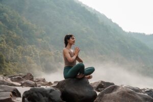 Scoprire il mondo attraverso il cammino spirituale